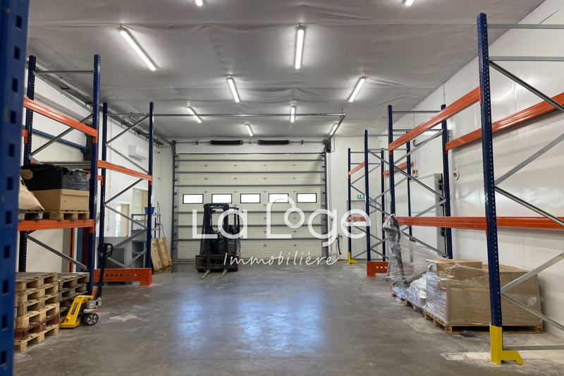 Local commercial - 700 m²