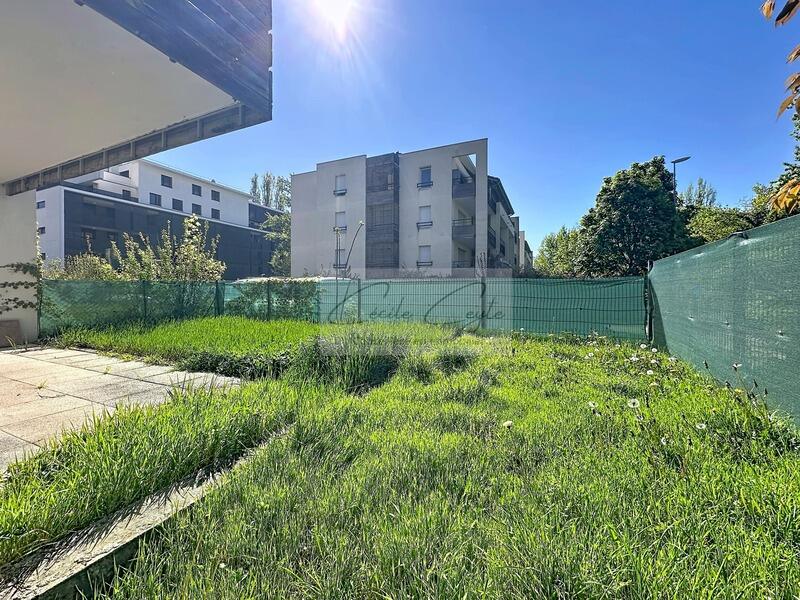 Appartement - 84 m² - 4 pièces