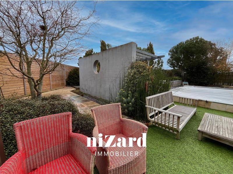 Local commercial - 820 m²