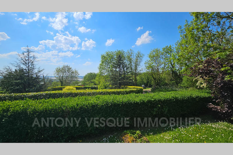 Villa - 169 m² - 7 pièces