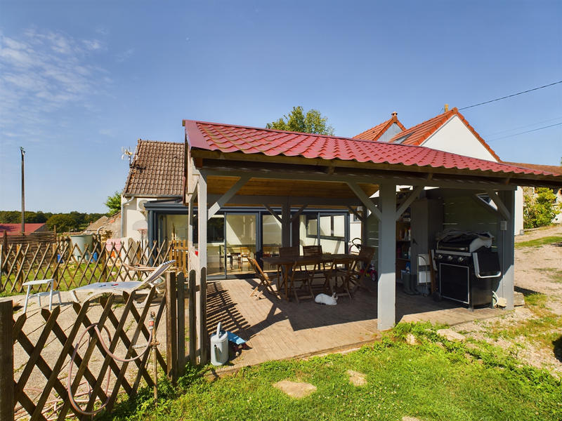 Maison - 187 m² - 7 pièces