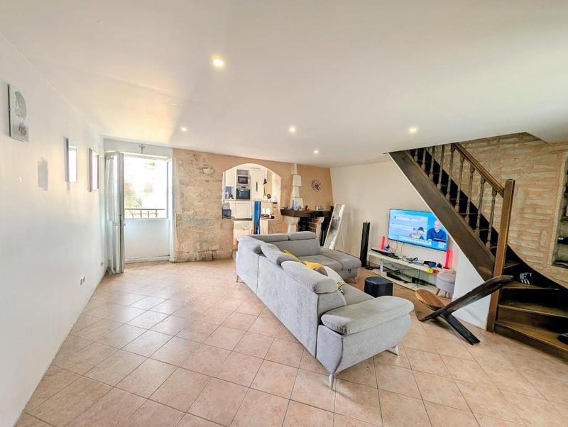 Maison - 102 m² - 5 pièces