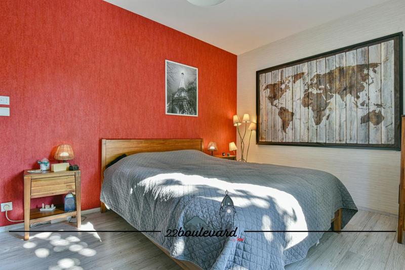 Villa - 250 m² - 8 pièces