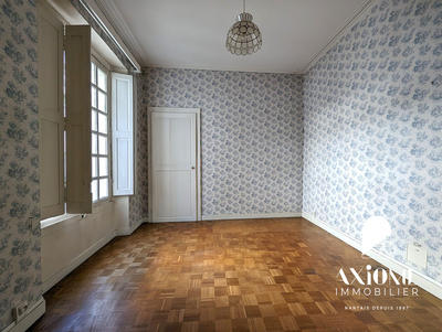 Appartement - 120 m² - 4 pièces