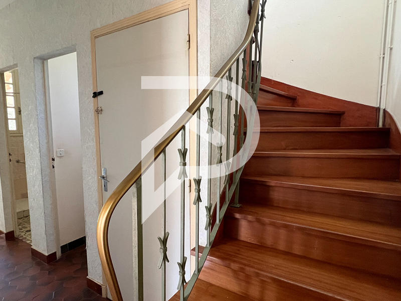 Maison - 152 m² - 6 pièces