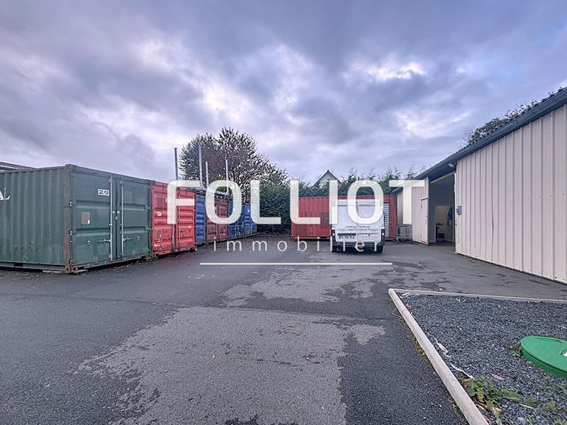 Local d'activité / Entrepôt - 270 m²