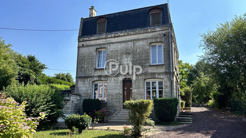 Maison - 142 m² - 7 pièces