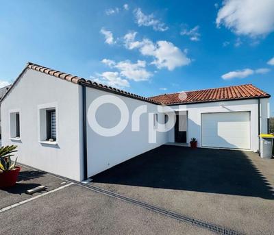 Maison - 120 m² - 4 pièces