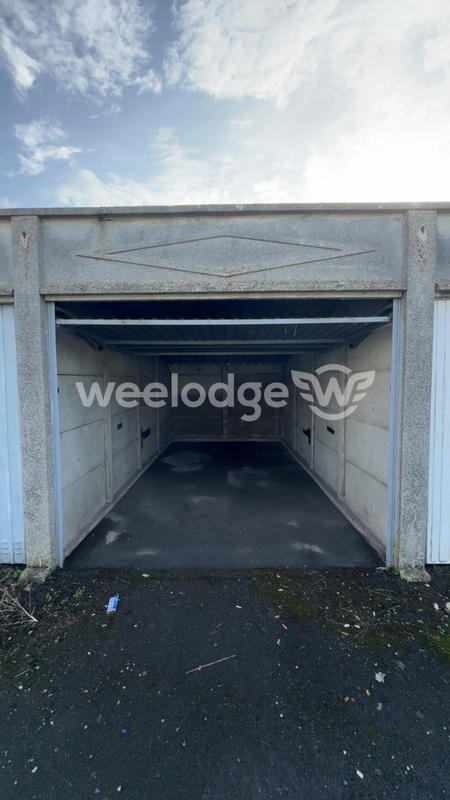 Parking / Garage - 14 m²