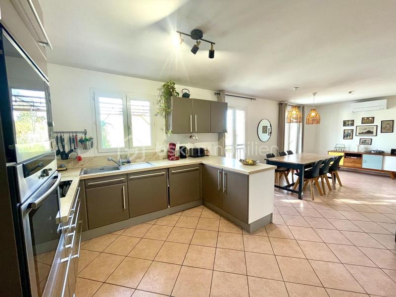 Villa - 105 m² - 5 pièces