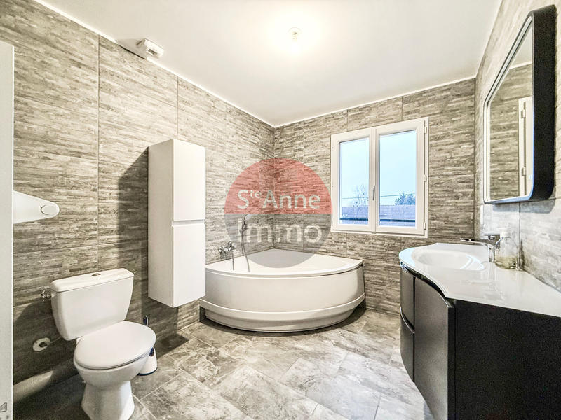 Maison - 109 m² - 4 pièces