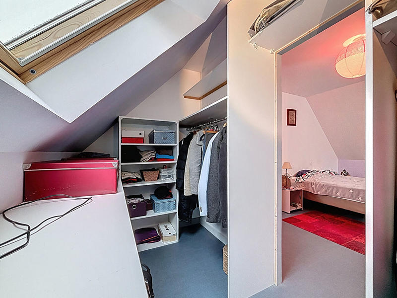 Maison - 93 m² - 4 pièces