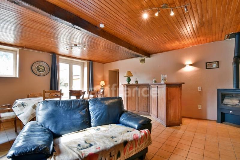 Maison - 196 m² - 8 pièces