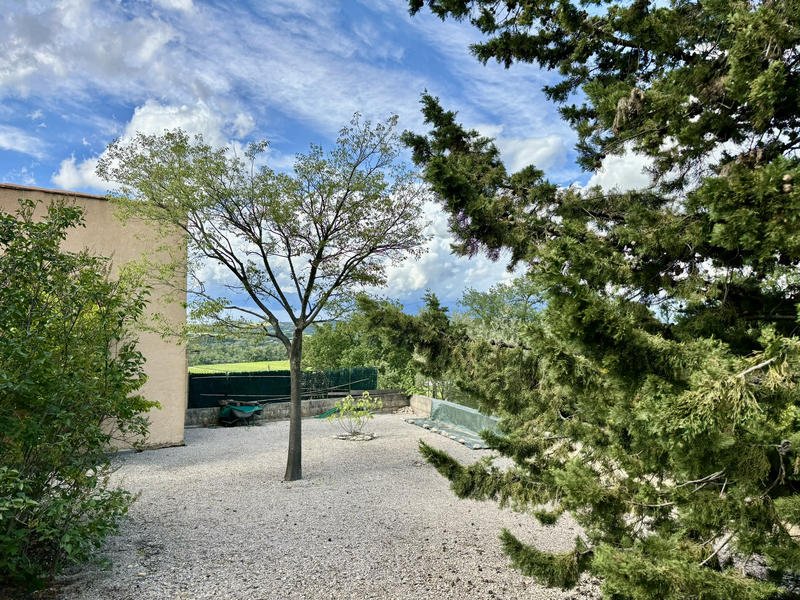 Villa - 107 m² - 5 pièces