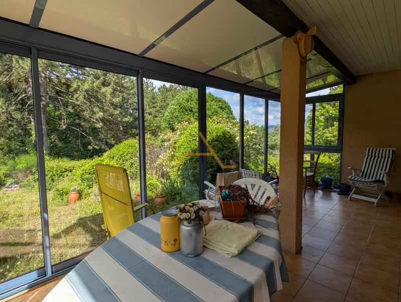 Villa - 99 m² - 4 pièces