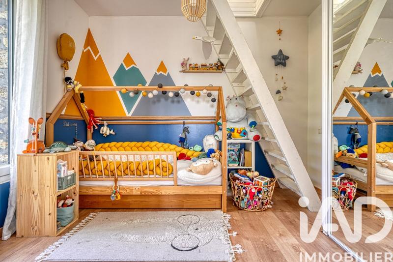 Maison - 150 m² - 7 pièces