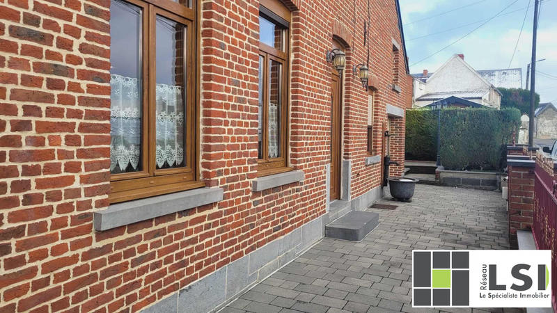 Maison - 141 m² - 9 pièces