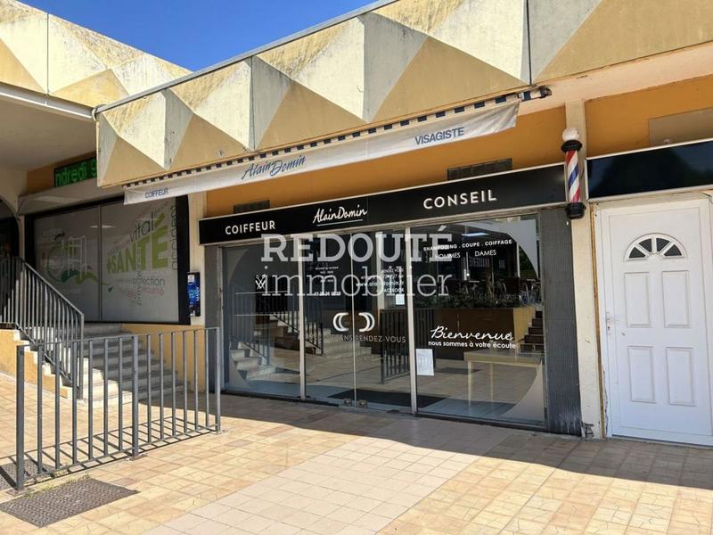 Beauté / Bien-être - 90 m²