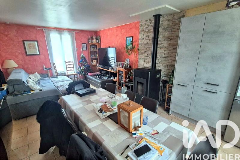 Maison - 95 m² - 6 pièces