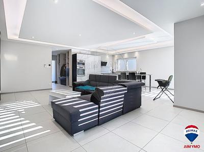 Maison - 147 m² - 6 pièces