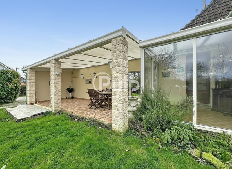 Maison - 98 m² - 4 pièces