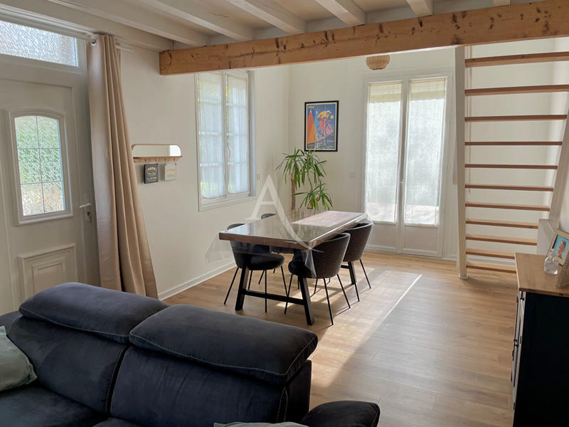 Maison - 120 m² - 4 pièces