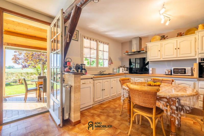 Villa - 140 m² - 5 pièces