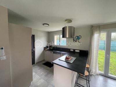 Maison traditionnelle - 104 m² - 5 pièces