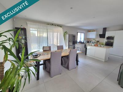 Maison - 120 m² - 5 pièces