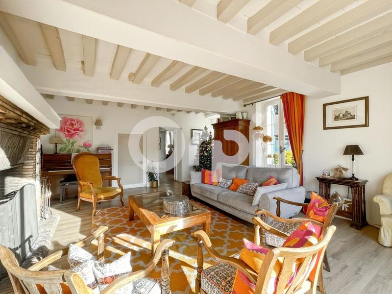 Maison - 175 m² - 8 pièces