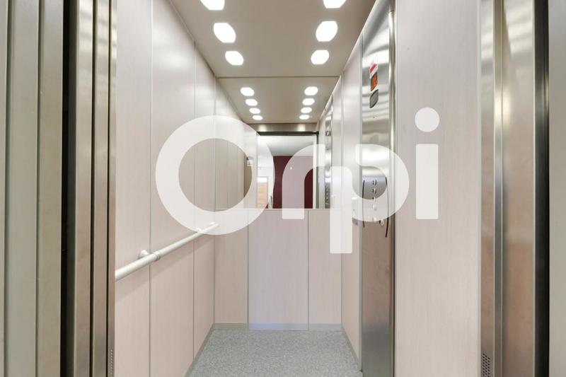 Studio - 36 m² - 1 pièce