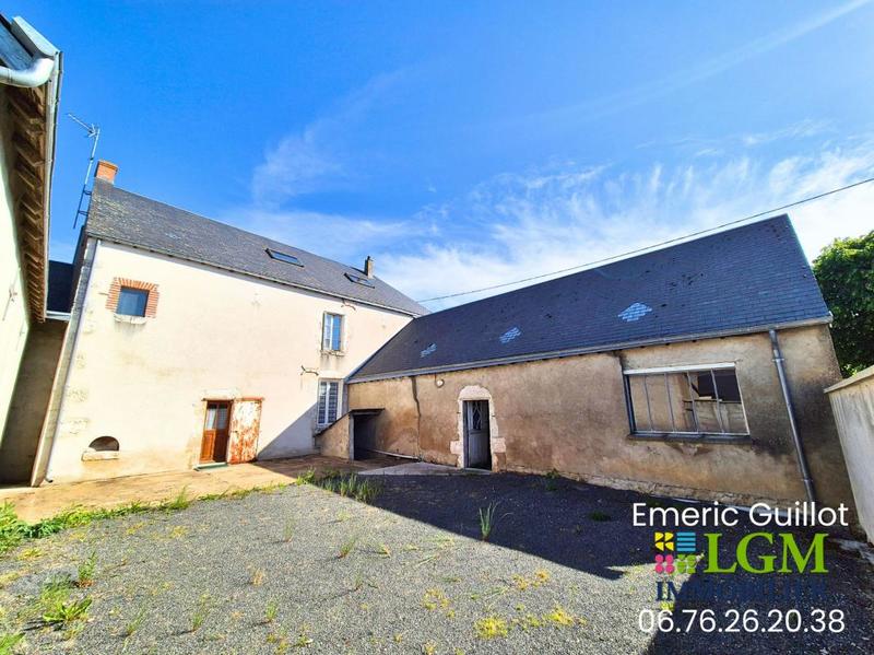 Maison - 201 m² - 7 pièces