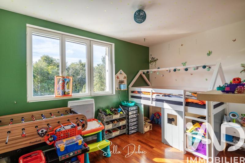 Maison - 96 m² - 5 pièces