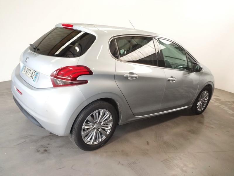 Peugeot 208 1.2 Thp 110 Allure Ba 5p
