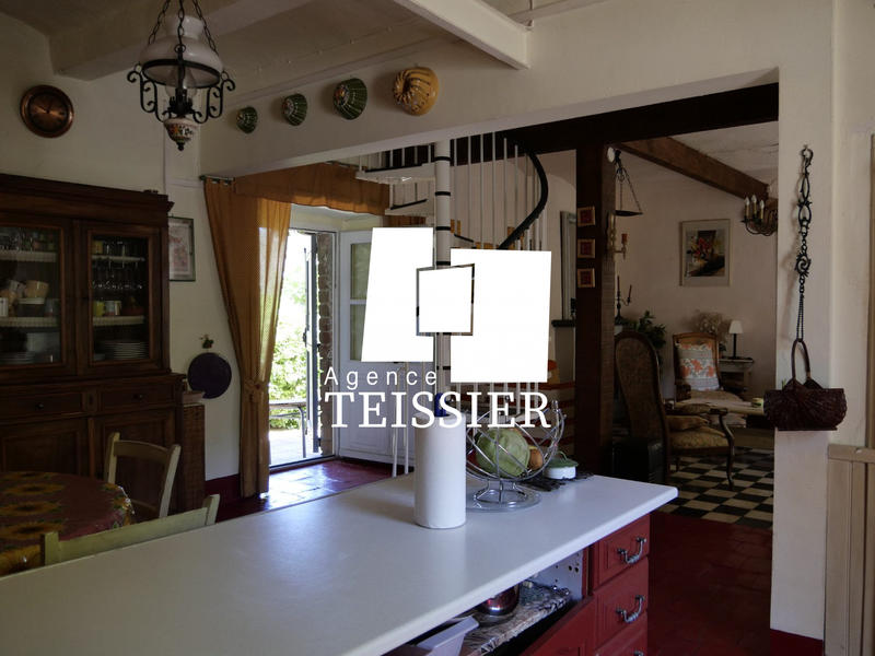 Maison - 120 m² - 4 pièces