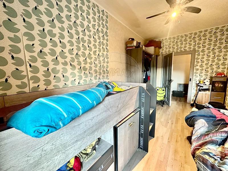 Appartement - 88 m² - 4 pièces