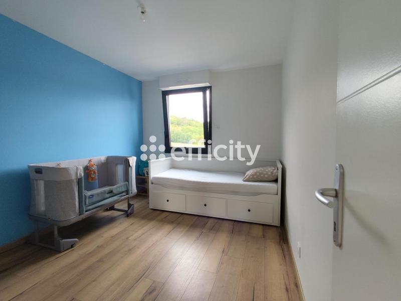 Maison - 138 m² - 7 pièces