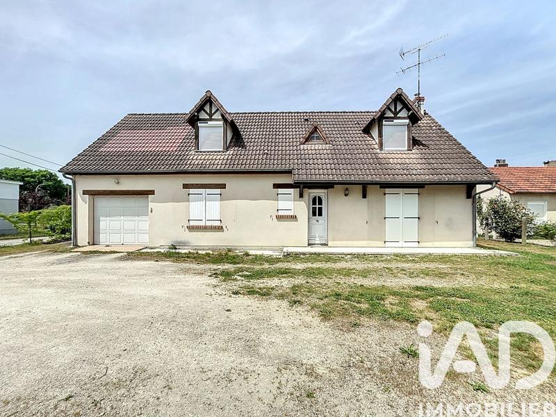 Maison - 135 m² - 6 pièces