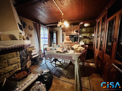 Maison - 190 m² - 7 pièces