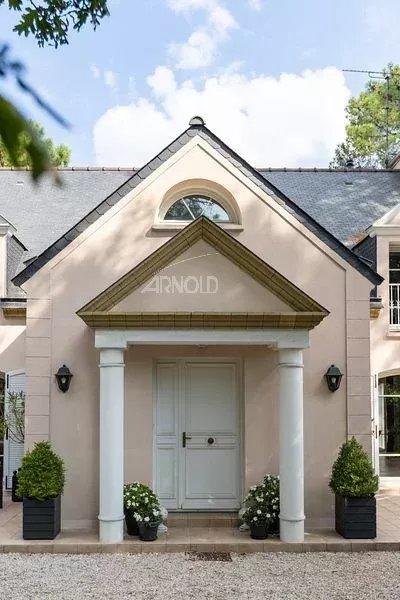 Maison - 165 m² - 6 pièces