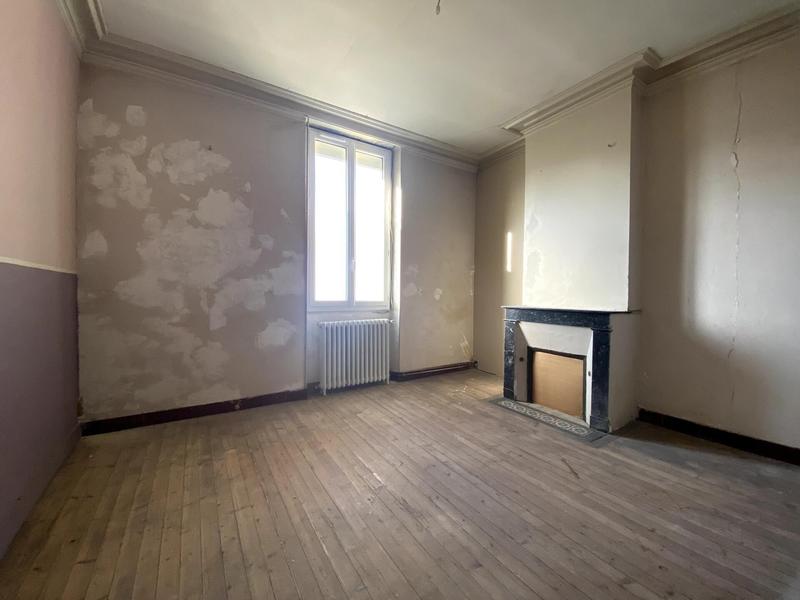 Maison - 93 m² - 4 pièces