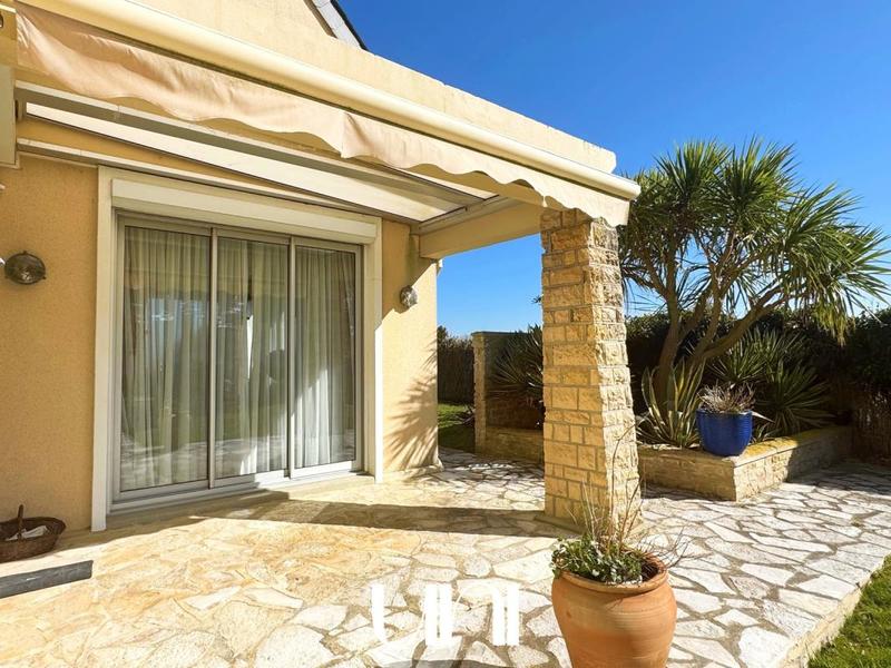 Maison - 141 m² - 6 pièces