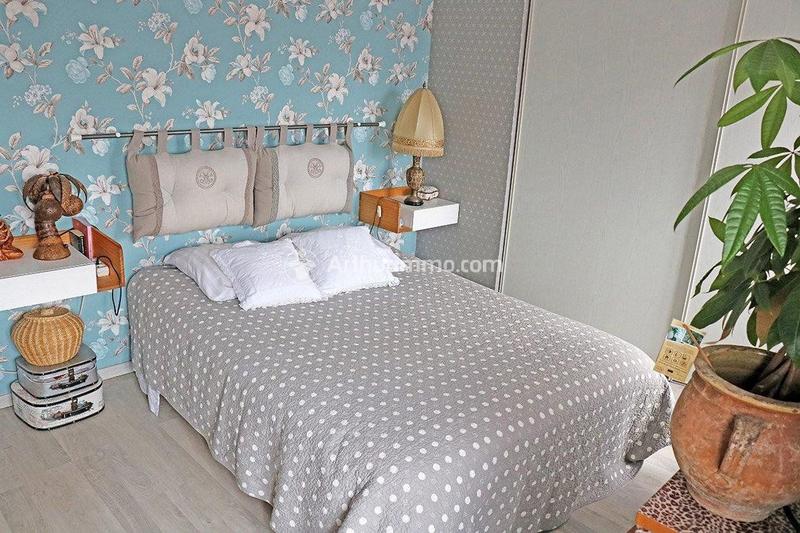 Maison - 99 m² - 5 pièces