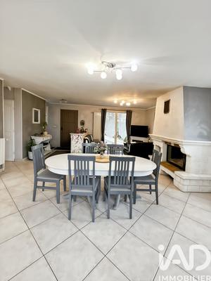 Maison - 127 m² - 6 pièces