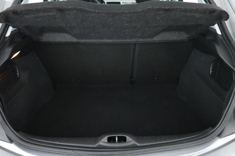 Peugeot 208 1.5 Blue-HDi Active Business 100 ch