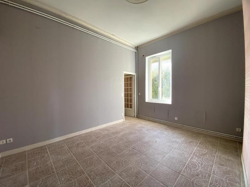 Maison - 93 m² - 4 pièces