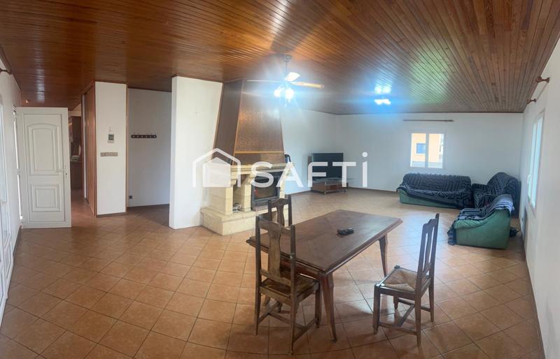 Maison - 189 m² - 7 pièces