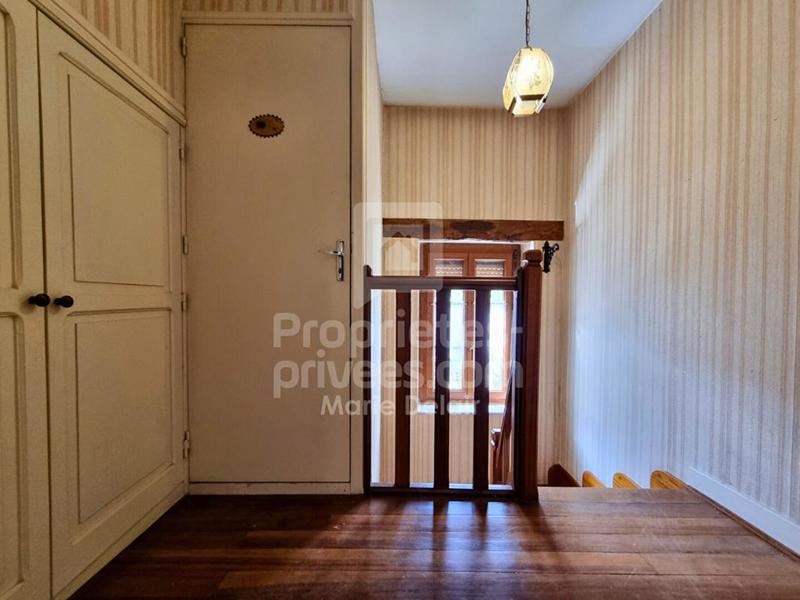 Maison - 134 m² - 6 pièces