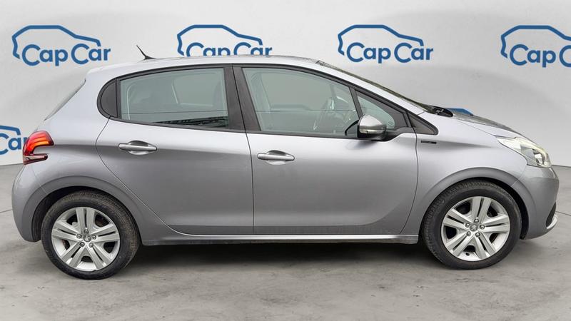 Peugeot 208 1.2 PureTech 82 Signature