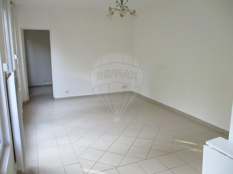 Immeuble - 235 m² - 14 pièces